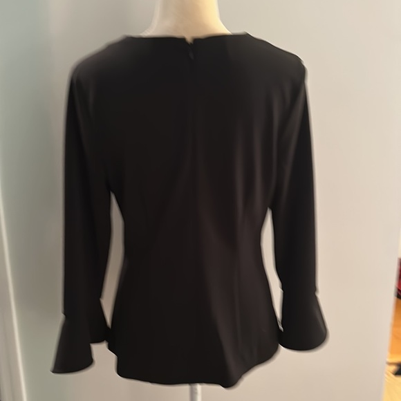 Ann Taylor Bell Sleeve Too - Picture 5 of 11